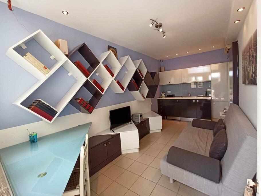 Takis & Machi House Apartment Rafina  Luaran gambar